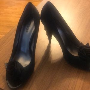 Black size 9 Bisou Bisou